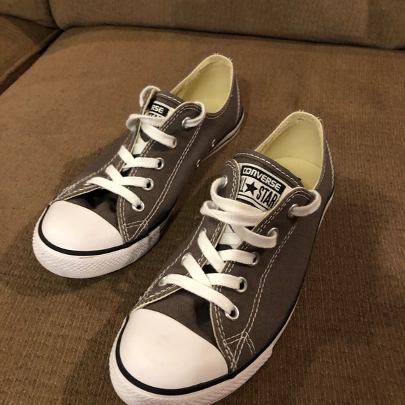 Converse Shoes - Converse gray Sneakers, Women’s Size 6
